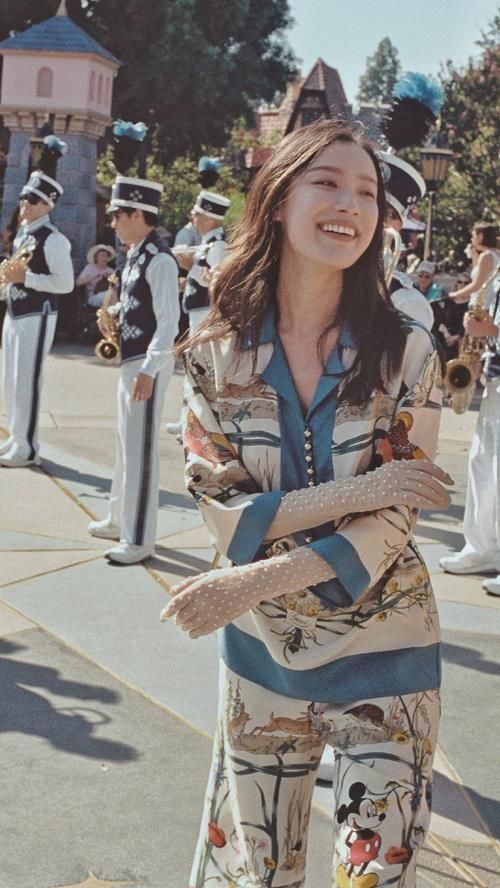 脸型|方脸适合什么发型?想给方脸 “削骨”并不难,3步教大家选发型