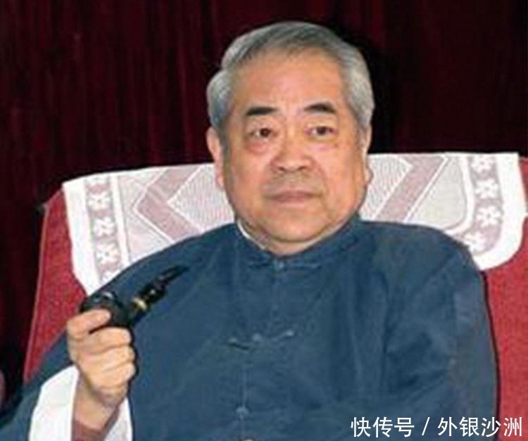 当代|当代大儒范曾:在艺术上有很高的成就,却夺朋友妻,一生被人诟病