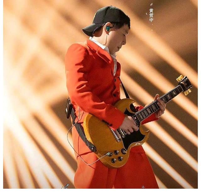 金晨|收視率第一！“芒果種花夜”浪姐披哥大聯(lián)歡