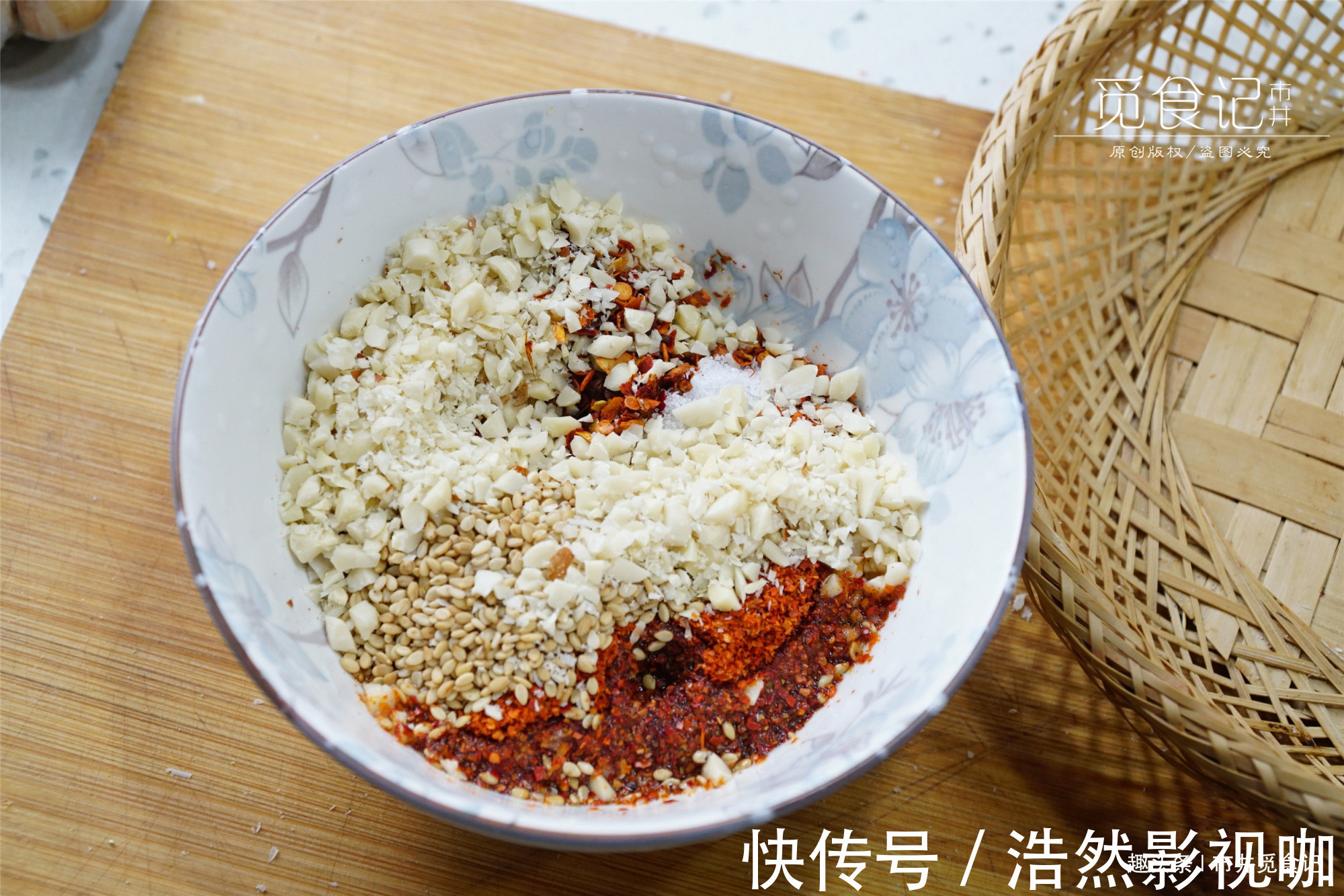 做辣椒油想好吃,不是直接泼油那么简单,家用万能做法,香辣味美