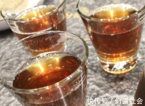 饮料|吃自助餐时,聪明人从不喝这3种饮料,老板自己从不给家人喝!