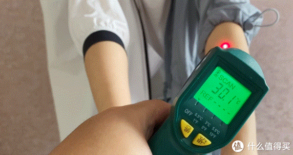 冰袖|防晒的同时还能有凉感?真人实测3款蕉内冷防晒装备,用科学数据给你答案!