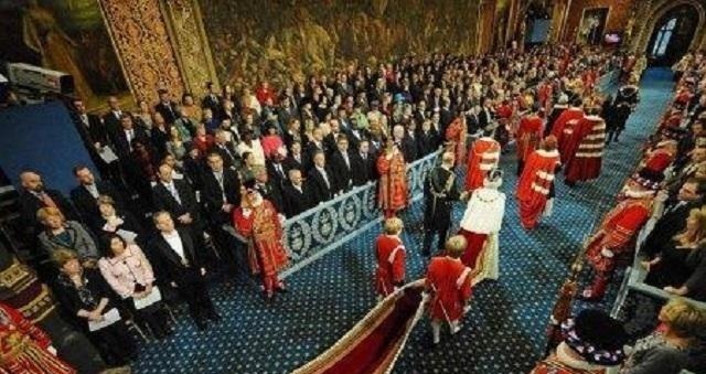 乔治|英国乔治三世为妻儿买下白金汉宫,一生一世一双人,生15个子女