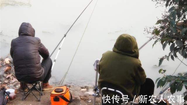 广东一男子野钓遇大鱼,鱼竿被拉入水中,下水打捞却再也没能上来