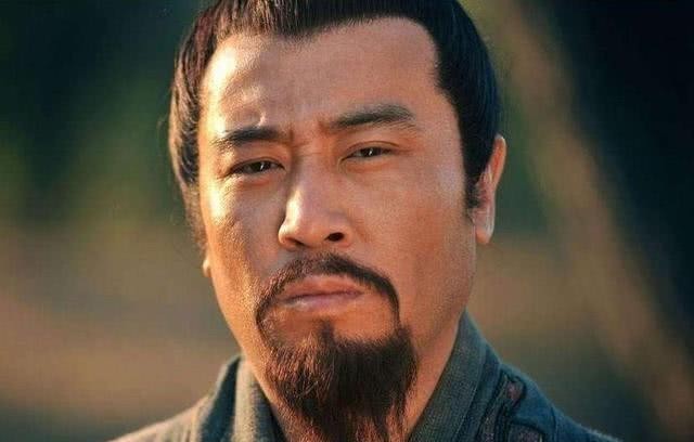 东州|悲剧:刘备生平看错5人,3人毁他江山,其中2人还是刘备的亲戚