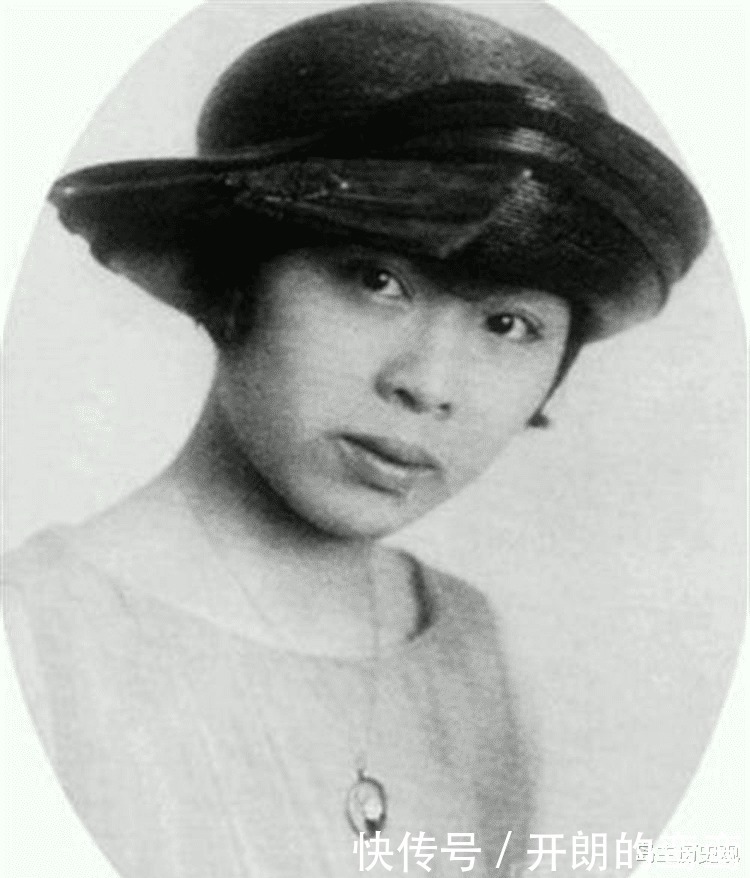 徐志摩离婚后写给张幼仪一首诗,其中两句成为爆红网络的渣男语录