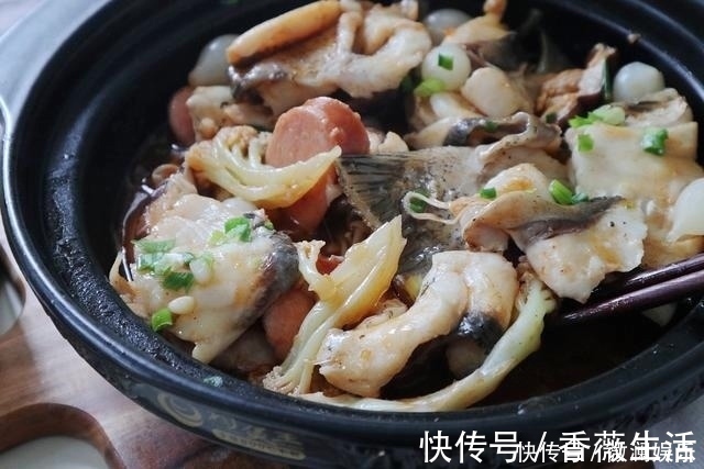 儿子读大学,老两口的极简午餐,晒到朋友圈火了