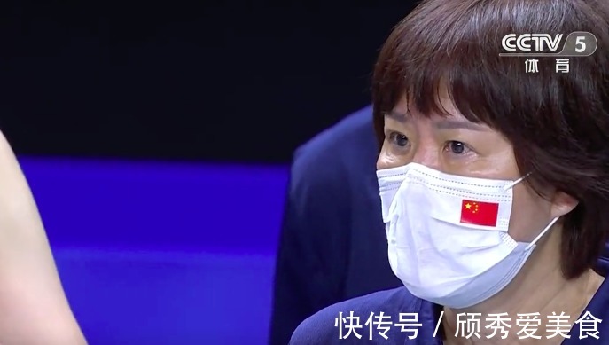 郎平|张常宁郁闷,朱婷哑火!中国女排爆冷落后8分,央视见证郎平发飙