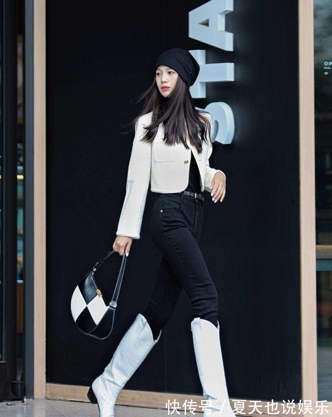 非主流 紧身牛仔裤可不是什么非主流单品,冬天穿它出门,遮肉显瘦又显高