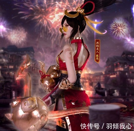 液体袜|coser开窍了,才16岁就会穿高跟鞋配“液体袜”,贼显腿长