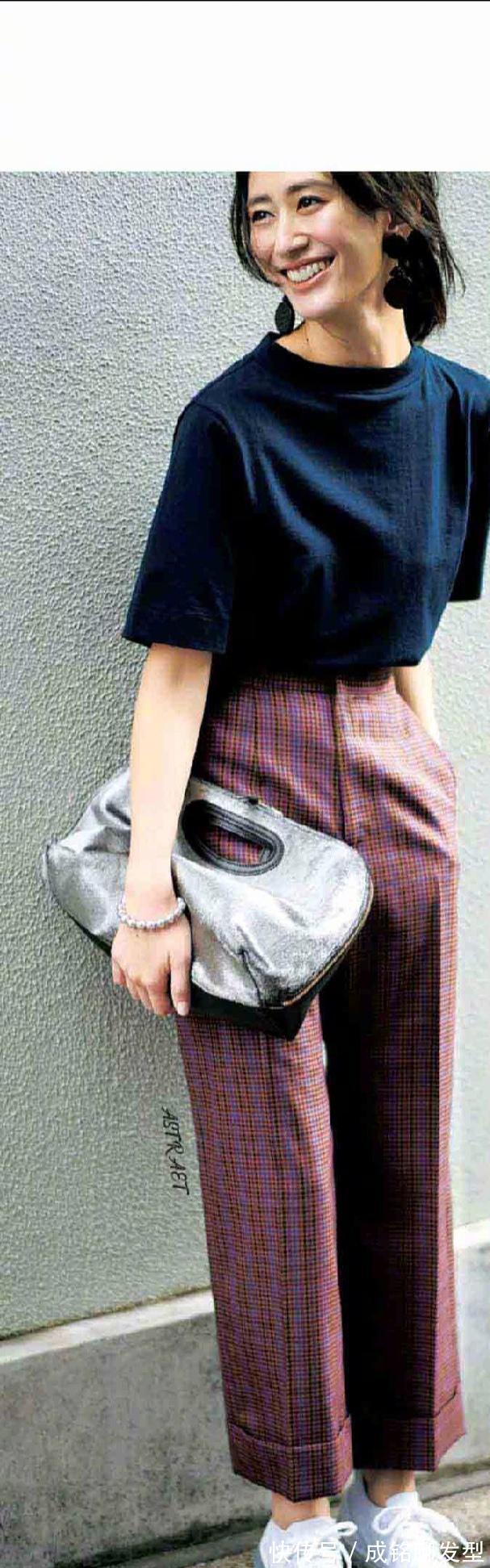 时尚|不管穿T恤还是穿衬衫，都可以与这几种单品搭配，时尚显瘦不过时