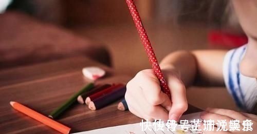 数学|孩子数学课上若有“这3个举动”,没准是个学霸,父母要好好培养