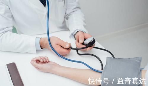 血压|天然的'降压药'找到了,不想中风,常做2事,多喝1水,血压自己降