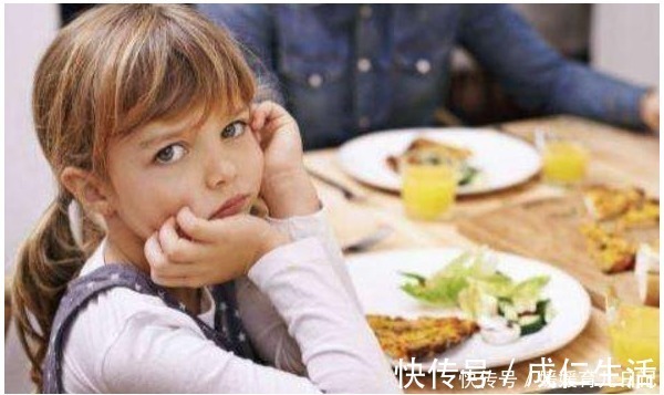营养均衡|积食耽误孩子长身高?宝妈学会这4招,宝宝身体好长大个