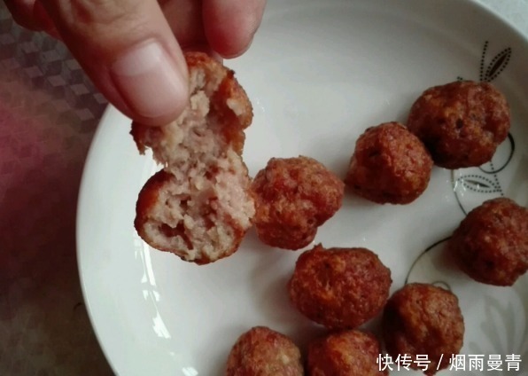 炸肉丸有技巧，牢记“3加2不加”，保证口感酥味道香，放凉不发硬