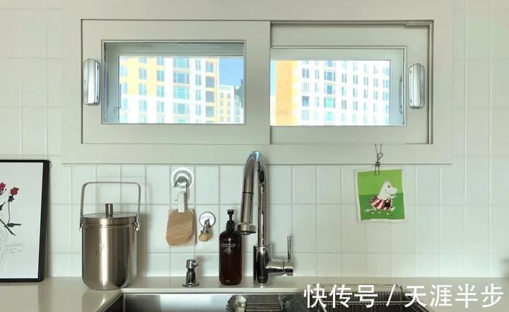 置物架|套内74㎡的样板间,买来做一家三口的新房!双L型的柜体,超可爱