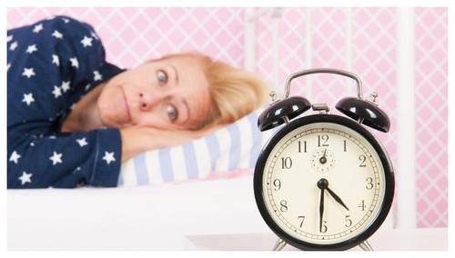 原因|失眠的原因有哪些?或许是下面这些原因引起的,我们不妨来看看