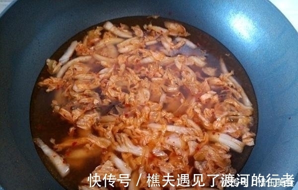 酸菜鱼|酸菜鱼新做法，好吃到爆，八成正宗，二成创新，没有一点土腥味！