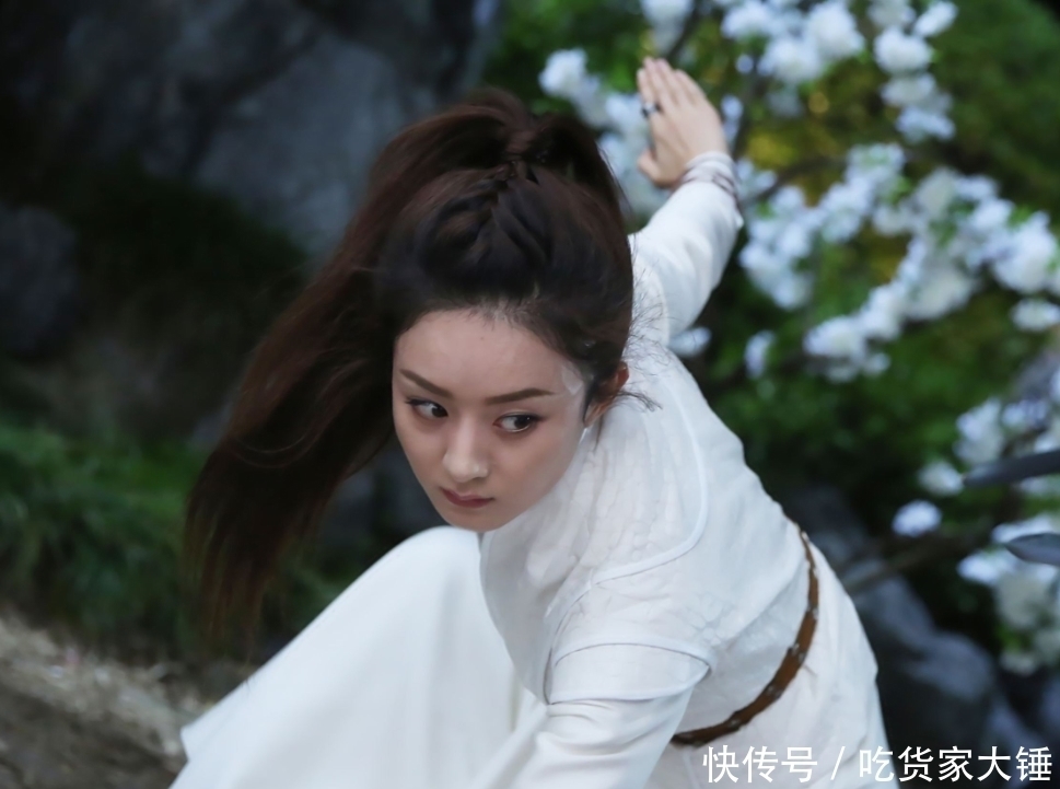 小姐姐|扎马尾时还在犯这3种错?怪不得你扎马尾会显老还掉发!