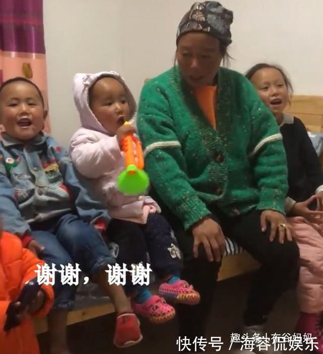 小浩|单亲妈妈生4胎无人管,婴儿饿了吃泡面充饥,肚里怀一个还要生