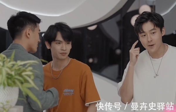 cp|心动的信号:女四肚子饿,男一男三抢着做饭,女二却还在徘徊