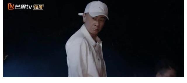 布瑞吉|《披荆斩棘》大湾区断层输出,水舞台燃炸全场,陈小春广受好评