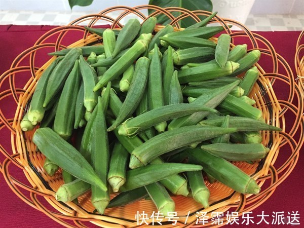 肌肤|女性不想脸生黑斑,不妨常吃以下食物,补充蛋白质,减缓肌肤衰老