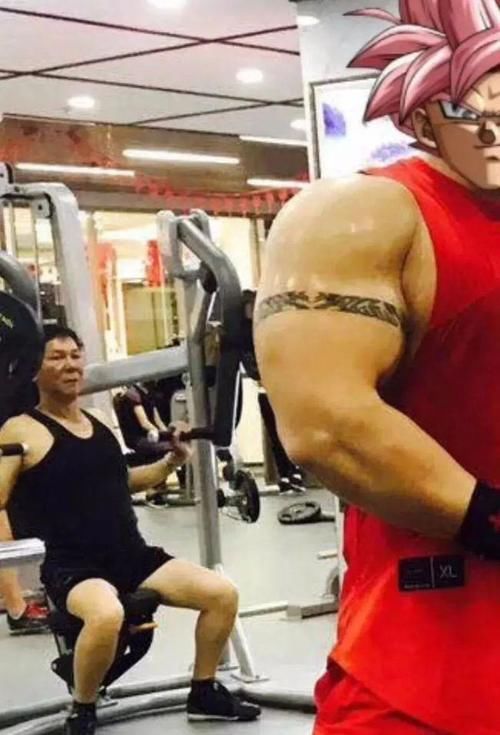 跑步机|你在健身房最真实的样子，被我拍到了！