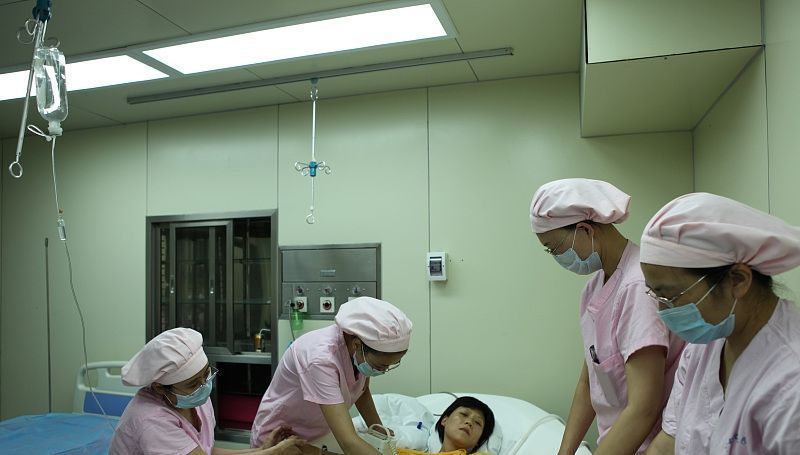 孕妇|分娩结束后的一小时，产妇身体会经历哪些变化你或许不清楚