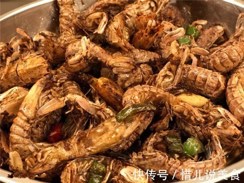 老公请朋友吃饭，我下厨做了一桌菜招待，临走时他却说出这种话！