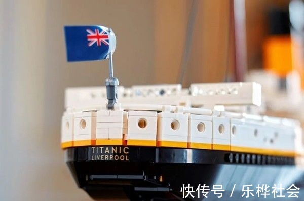 泰坦尼克号|史上最长套装!乐高正式发布10294泰坦尼克号!9090颗粒售价5499元!