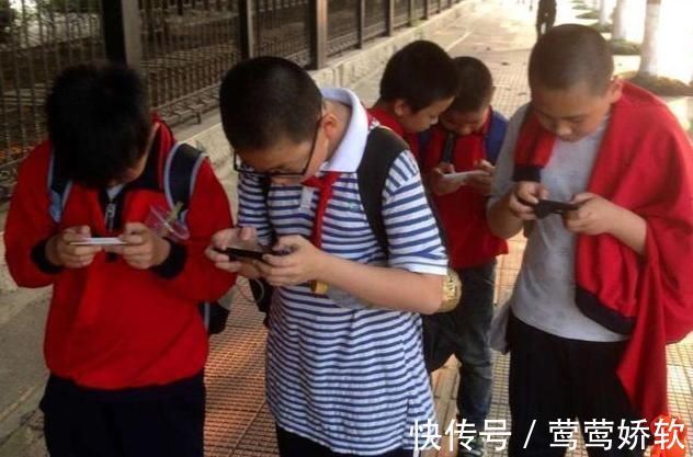 更上一层楼|孩子偷看“不良网站”,手机会留下这些“信号”,父母快学起来吧