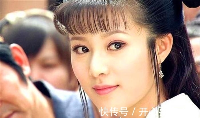 王昭君#上联:抱貂蝉,遇贵妃,问昭君,想西施,下联如何对?