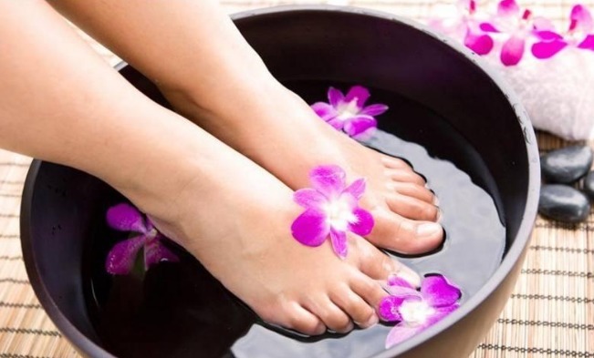 摩涌泉穴|每天做7个养生的小动作，越活越年轻！长寿不仅仅是属于巴马人的