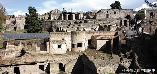 庞贝城壁画上“庞贝红”成谜,经过研究,专家破解它不变色的秘密