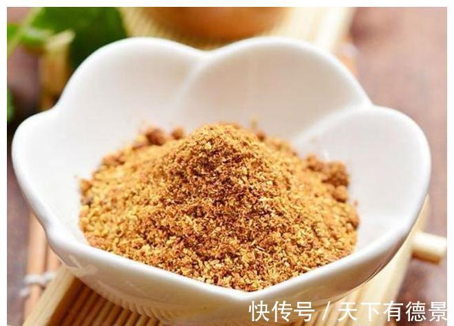 大厨|烧烤用的“椒盐”到底该怎么做？大厨教你做法，想吃再不用出去买