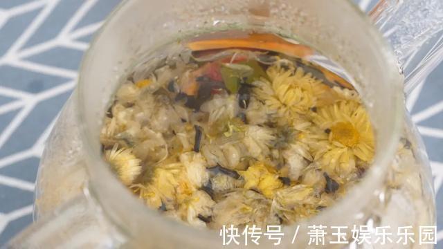 人到中年|人到中年,血液粘稠!用这叶子泡水喝,三高降了,眼睛也越来越亮