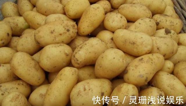 塑料袋|今天才发现，土豆这样保存，放一年不发芽不变绿，真的太实用了