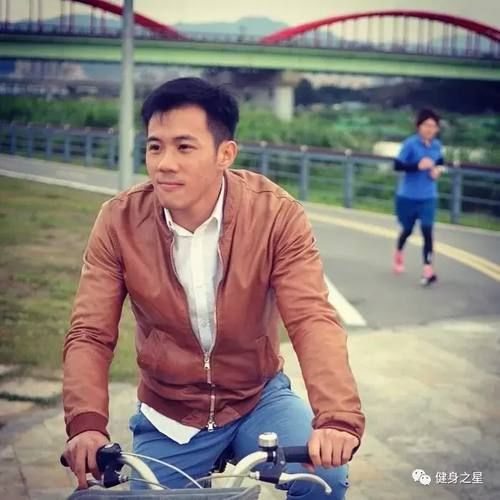 写真|这位爆红网络的翘臀型男，原来身材这么撩？