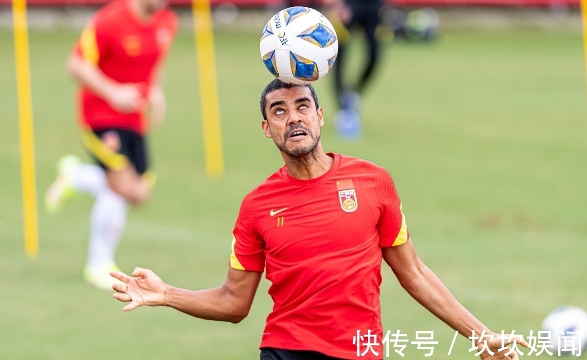 核心级|董路表示洛国富和阿兰不配国足首发!直言他俩已从宝马变宝驴了