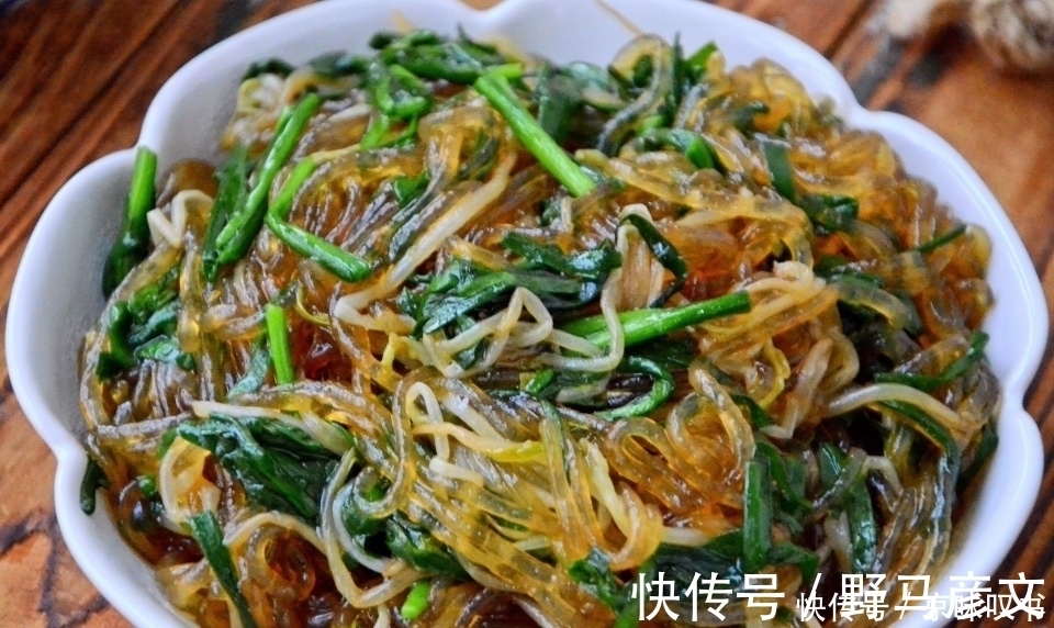 秋天此菜每周吃二次，清爽可口有筋道，简单省事，上桌就光盘