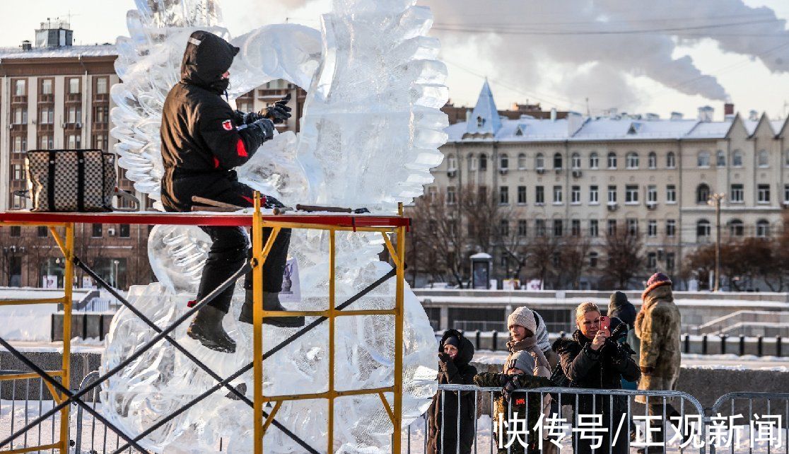 国际冰雪艺术节|莫斯科举行国际冰雪艺术节，冰雕造型栩栩如生