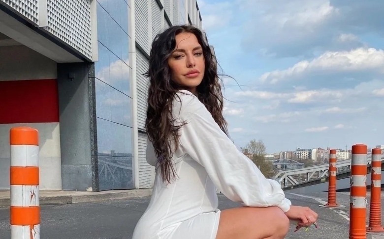 曲线|大围度健身女孩,不爱骨感身材,只爱曲线身材