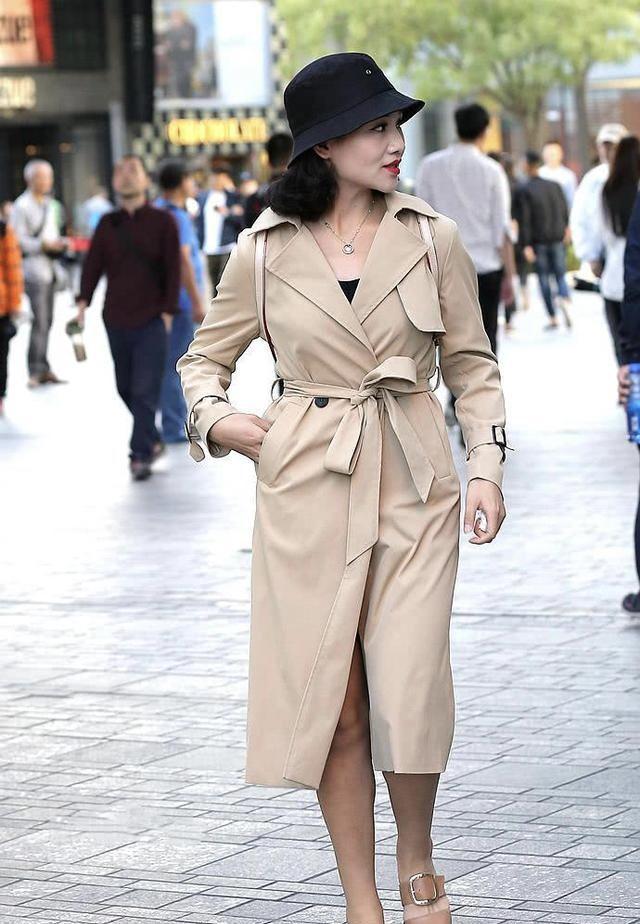 要点 要风度不要温度,秋季穿裙子讲究“三要点”,温暖显瘦一个不落下