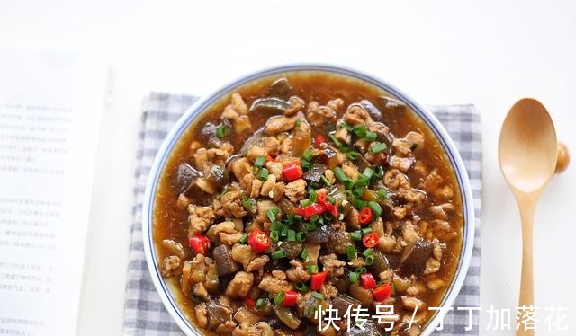 水淀粉|适合厨房新手学做的下饭菜,鲜香开胃,做法不难,比吃外卖强多了!