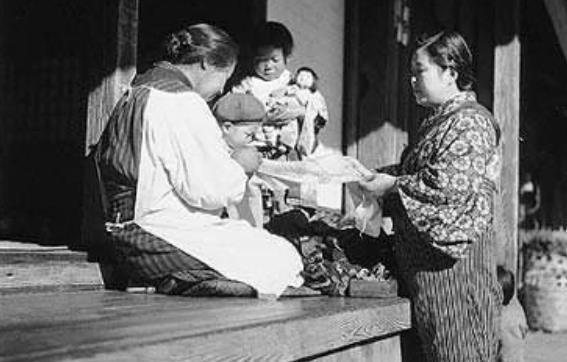 投降|日本人投降后,被抛弃在中国的十万女性最后是怎样的结局