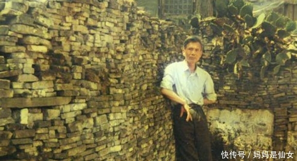 意境|他画扇门卖7475万，加棵树卖1.1亿，看看那个树的意境就明白了