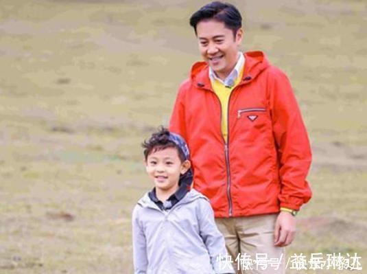 儿媳妇|53岁妈妈执意拼二胎,产后向儿媳妇“借母乳”被拒,这像什么话