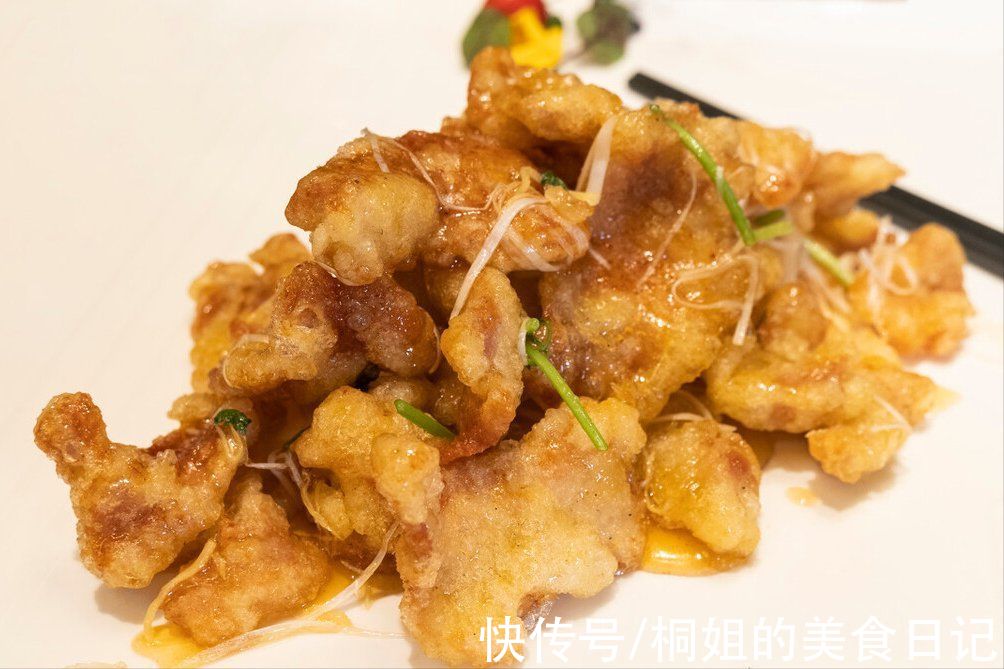 锅包肉好吃有窍门,3个要点掌握好,外焦里嫩,又香又脆不回软