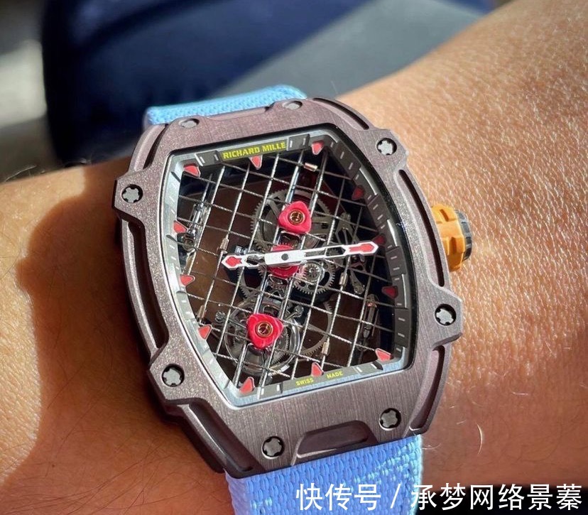 百达翡丽|人类高质量男性佩戴的腕表